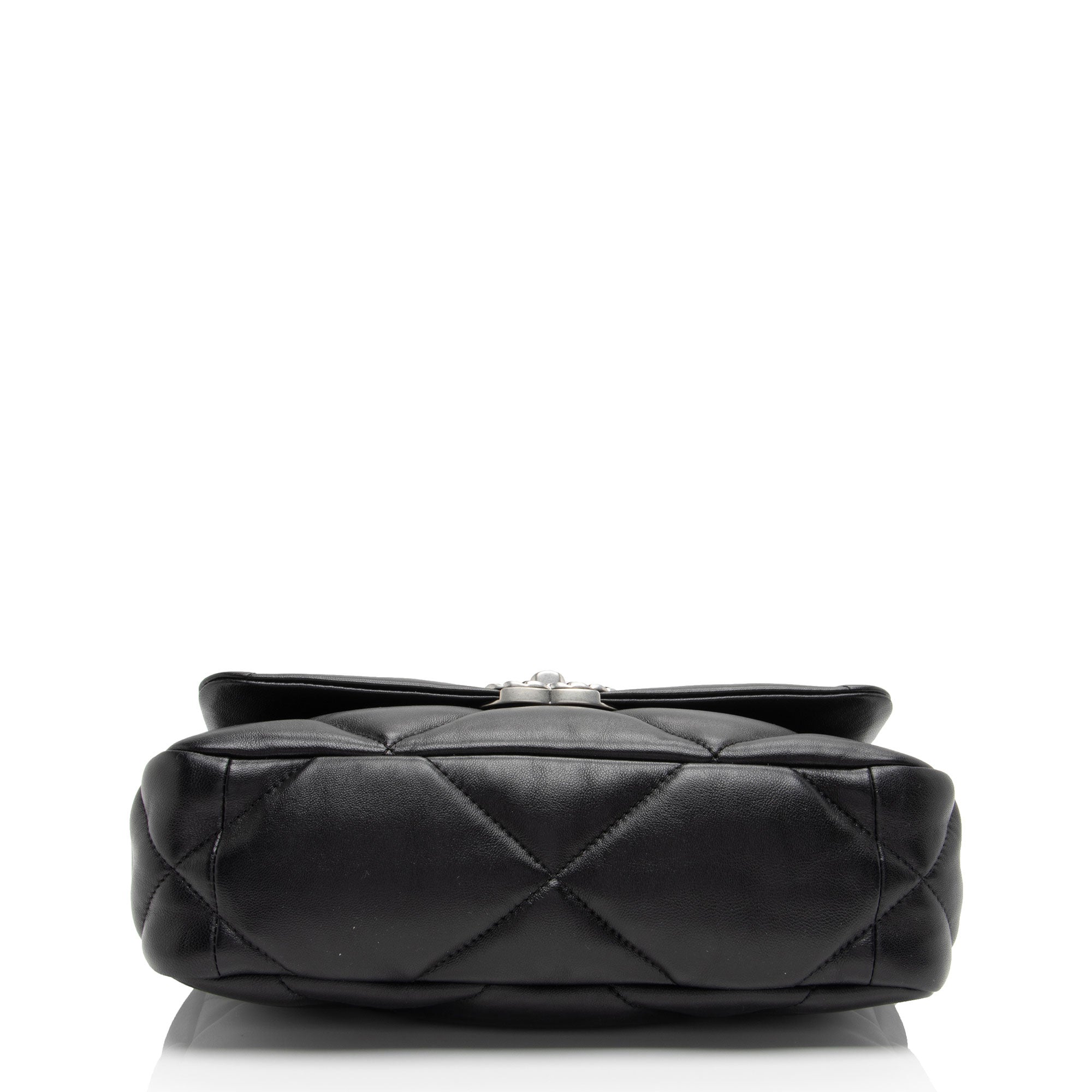 Chanel Lambskin 19 Medium Flap Shoulder Bag (SHF-boGp4i)