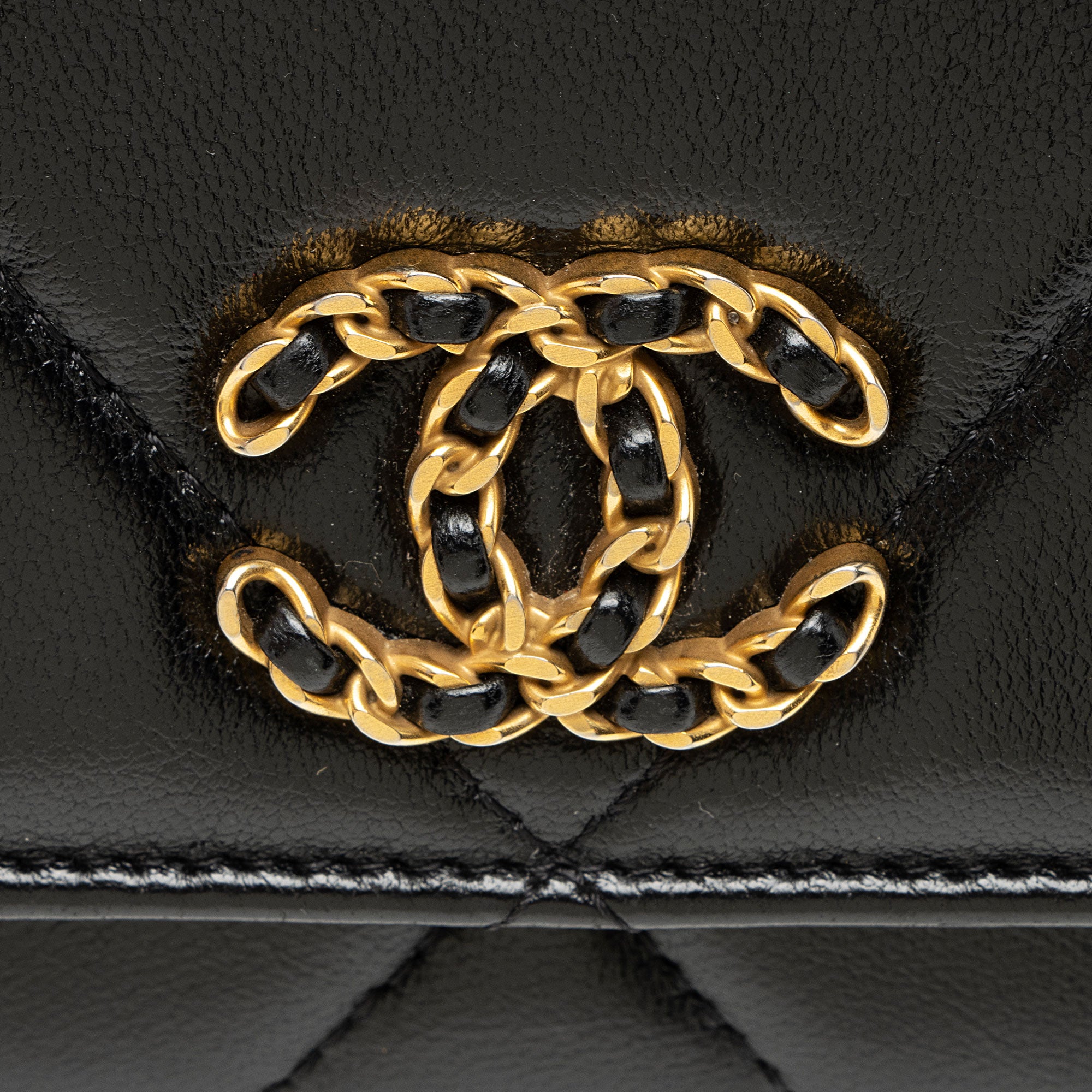 Chanel Lambskin 19 Wallet on Chain