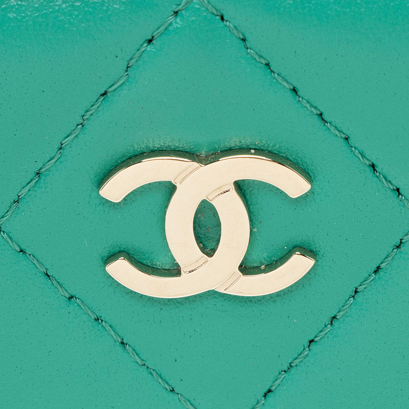 Chanel Lambskin CC Zip Around Card Case (SHF-kPLZP1)