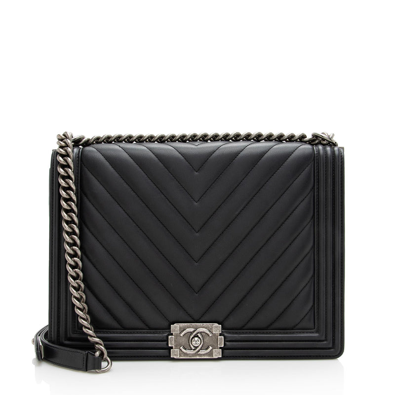 Chanel Lambskin Chevron Large Boy Bag (SHF-22909)