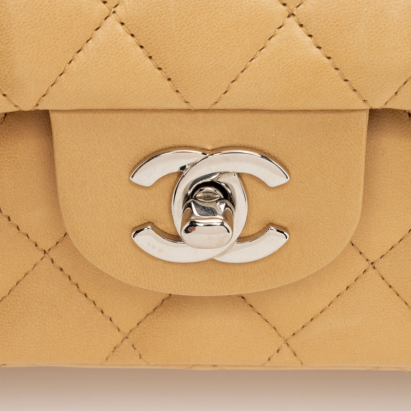 Chanel Lambskin Classic Medium Double Flap Bag (SHF-PLkziN)