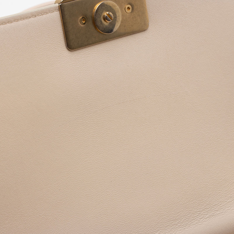Chanel Lambskin Coco Lux Medium Flap Bag (SHF-mhN1qb)