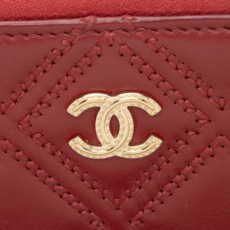 Chanel Lambskin Diamond Stitched CC Small Zip Around Wallet (SHF-w55x0Z)