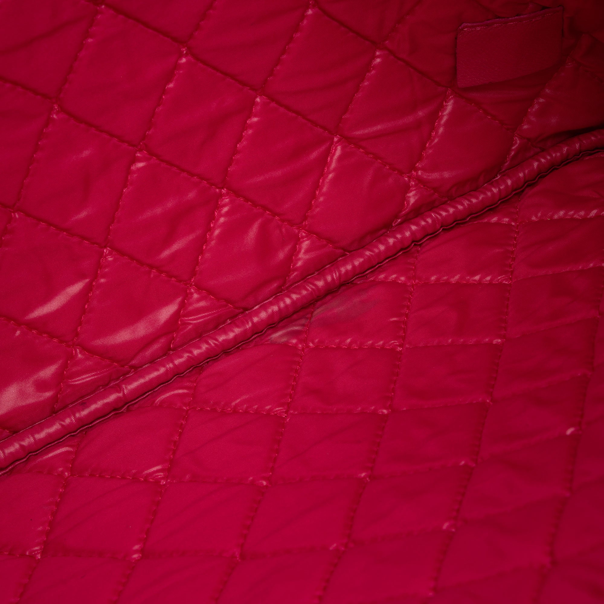 Chanel Lambskin Large O-Case (SHF-tCz0r4)