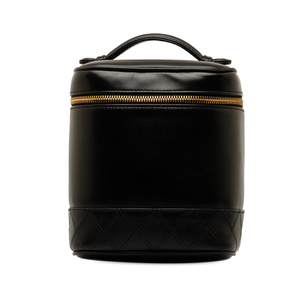 Chanel Lambskin Leather Vanity Bag (SHG-aZKKNV)