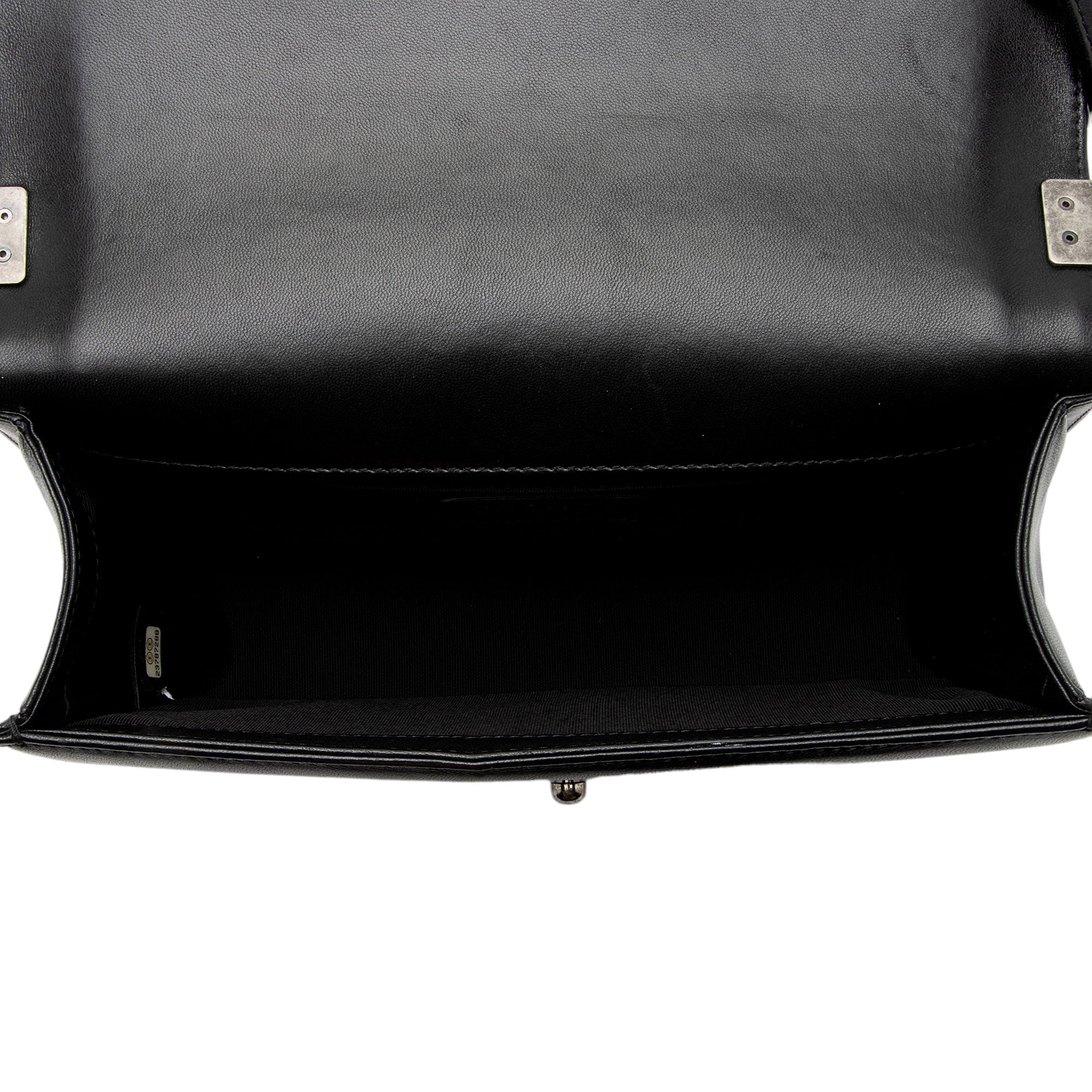 Chanel Lambskin Old Medium Boy Bag (SHF-hdtBBY)