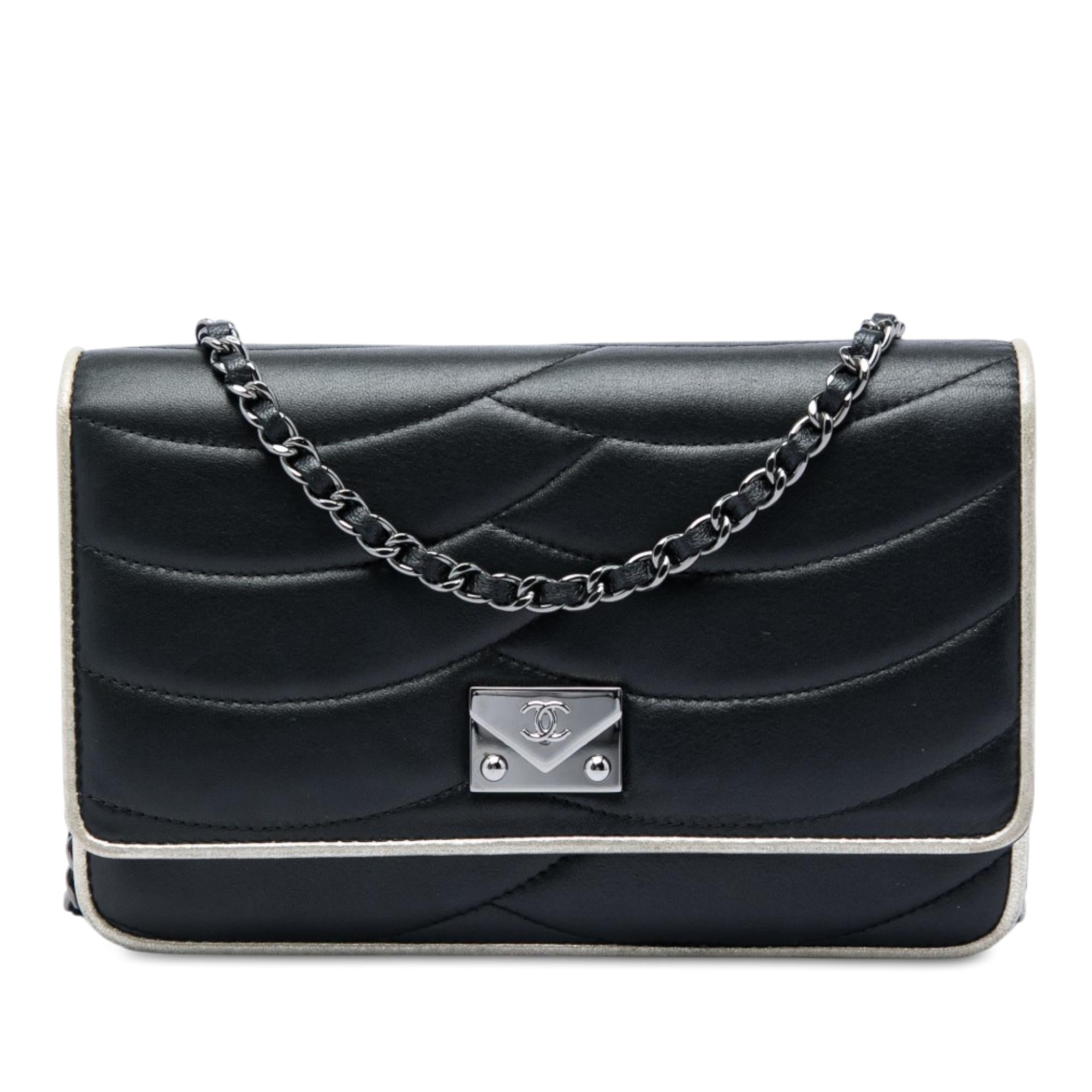 Chanel Lambskin Pagoda Wallet On Chain