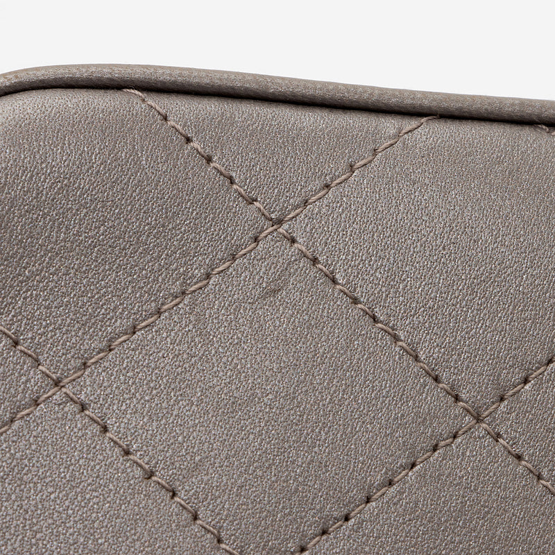 Chanel // Beige Quilted Leather Clutch – VSP Consignment