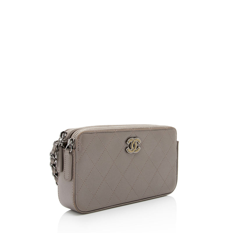 Chanel Lambskin Small Clutch with Chain (SHF-b6lVXI) – LuxeDH