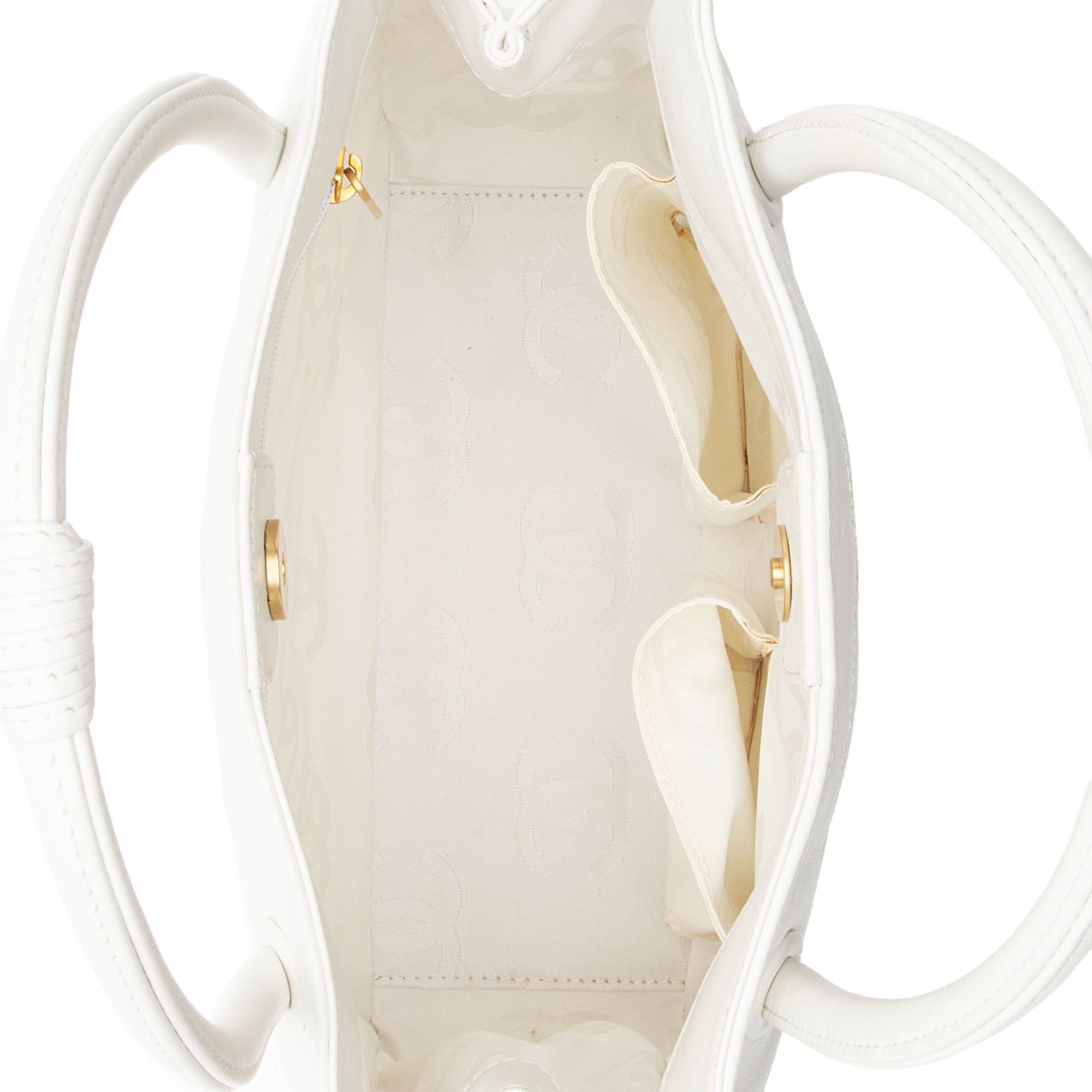 Chanel Lambskin Triple CC Small Tote (SHF-roydAT)