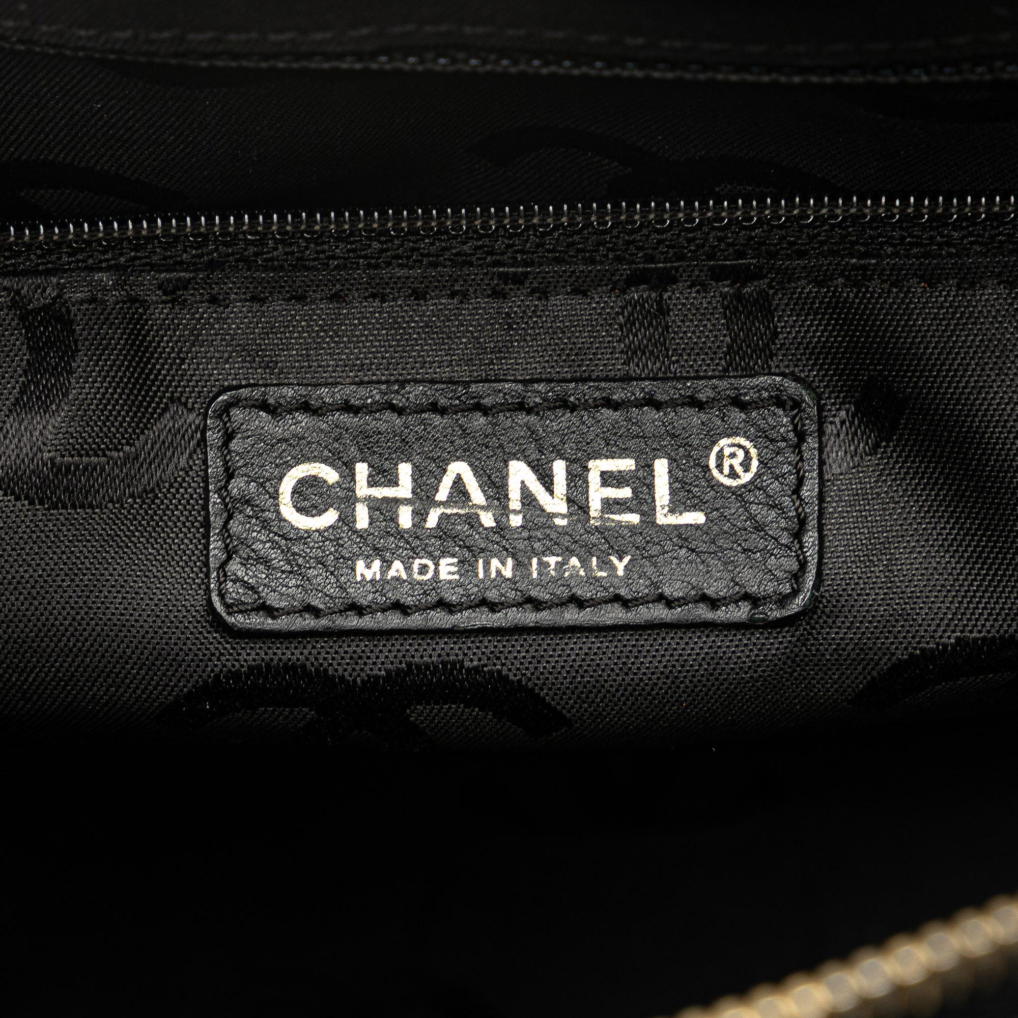 Chanel Lambskin Wild Stitch Handbag (SHG-xmx7gP)