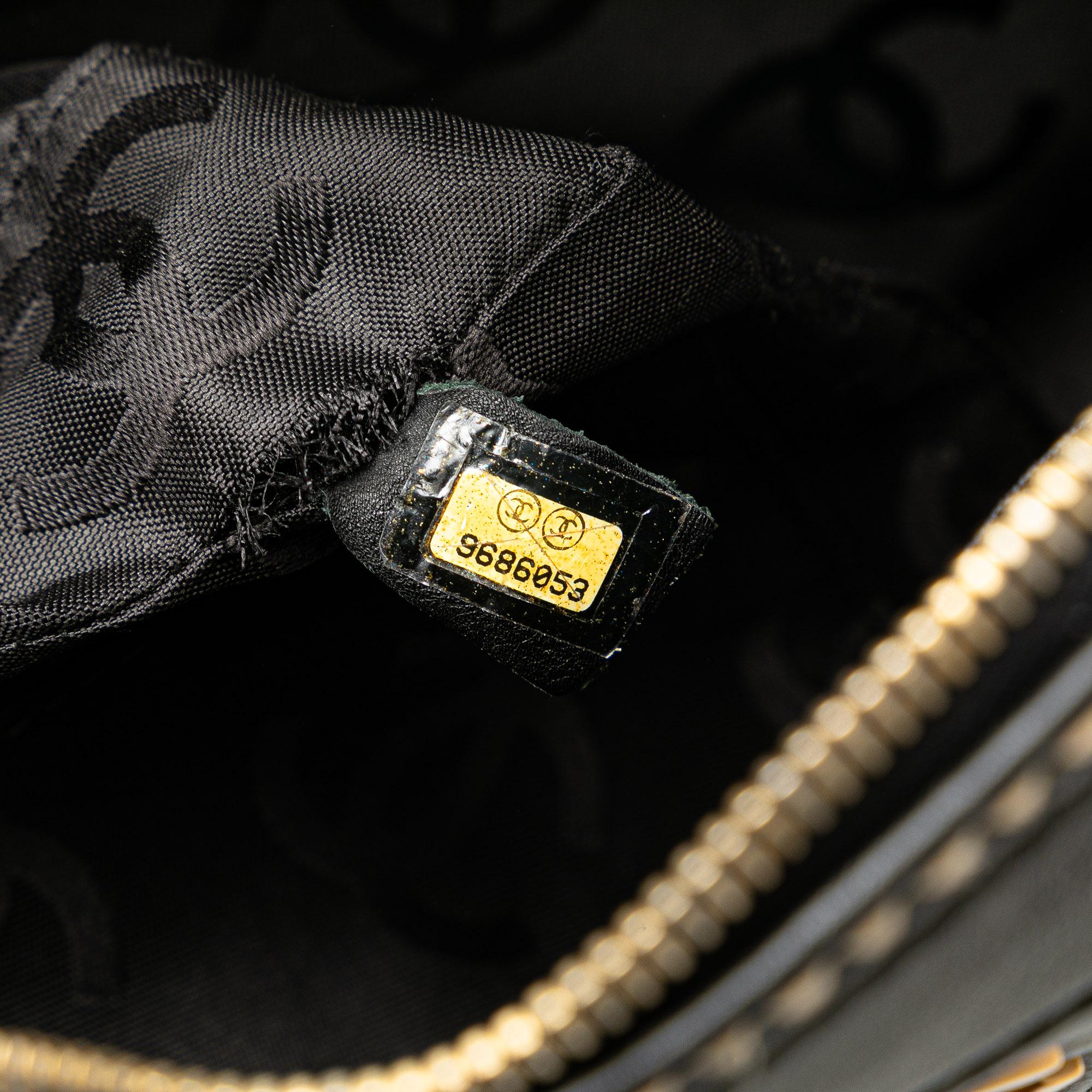 Chanel Lambskin Wild Stitch Handbag (SHG-xmx7gP)