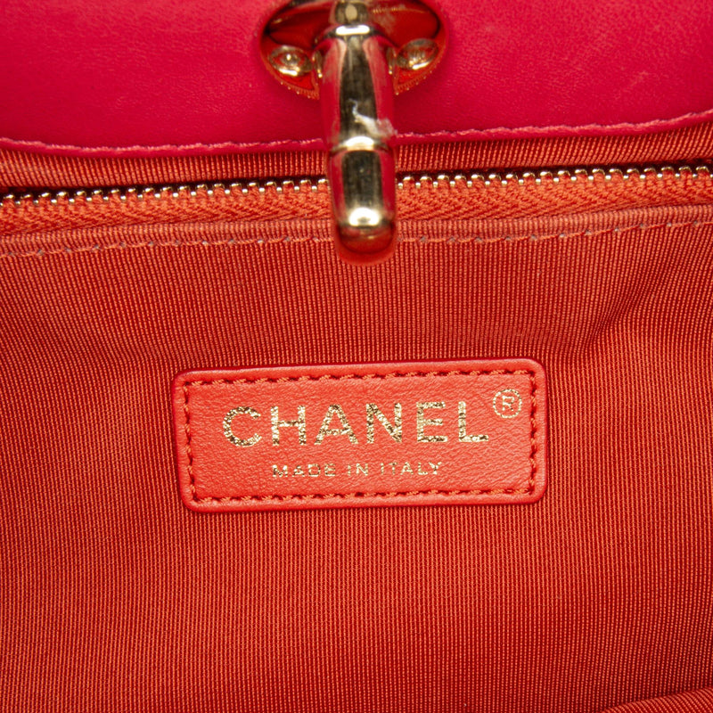 Chanel Large 31 Satchel (SHG-Xaq5P4)