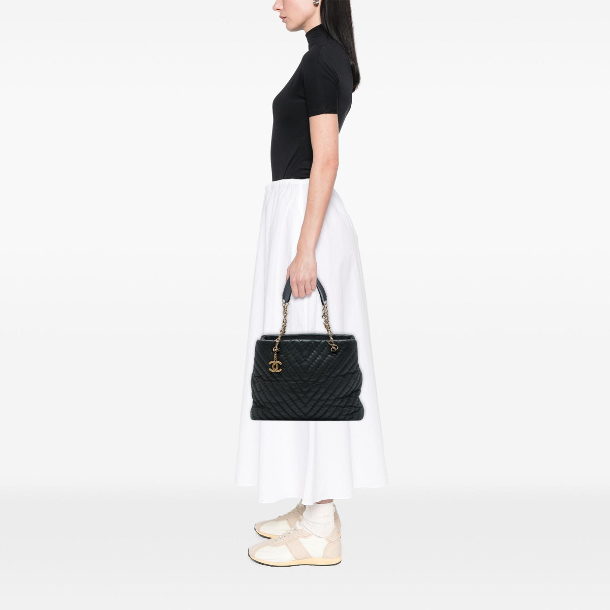 Chanel Large Chevron Surpique Iridescent Calfskin Tote