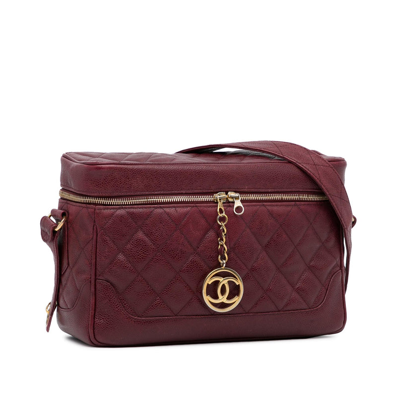 Chanel Large Quilted Caviar Zip Box Bag (SHG-bYsFZH) – LuxeDH
