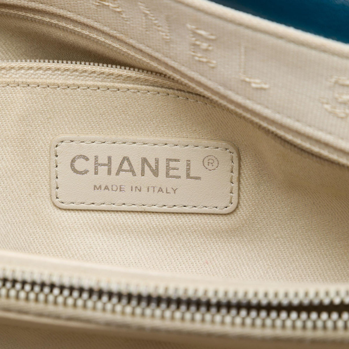 Chanel Large Quilted Shiny Goatskin Burgundy Rocks Flap