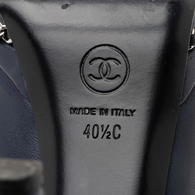 Chanel Leather CC Cap Toe Chain Platform Pumps - Size 10.5 C / 40.5 C - FINAL SALE (SHF-vBjRc5)