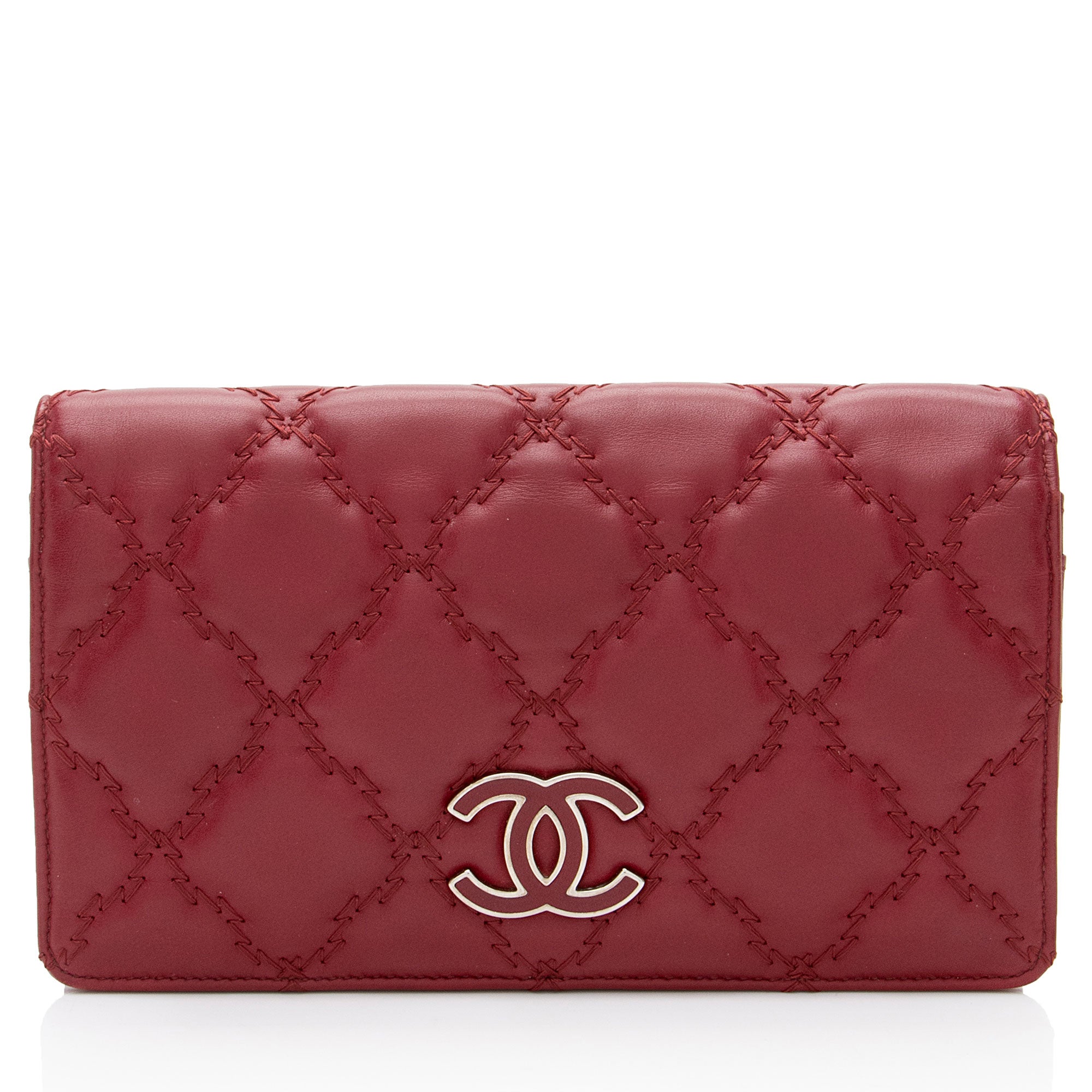 Chanel Leather Double Stitch CC Hamptons Yen Wallet