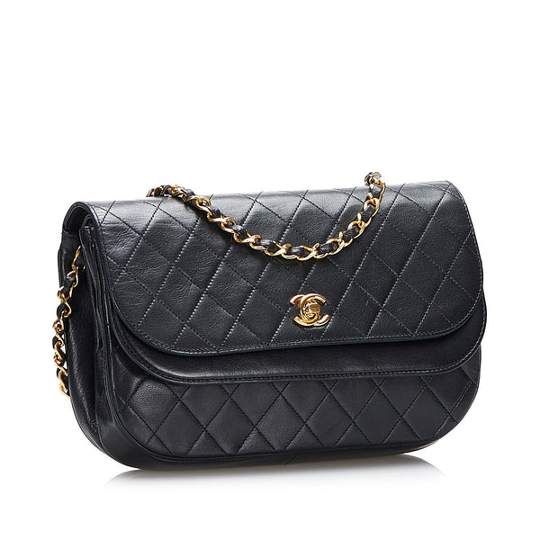 CHANEL Lambskin Quilted Single Flap Black 1255012