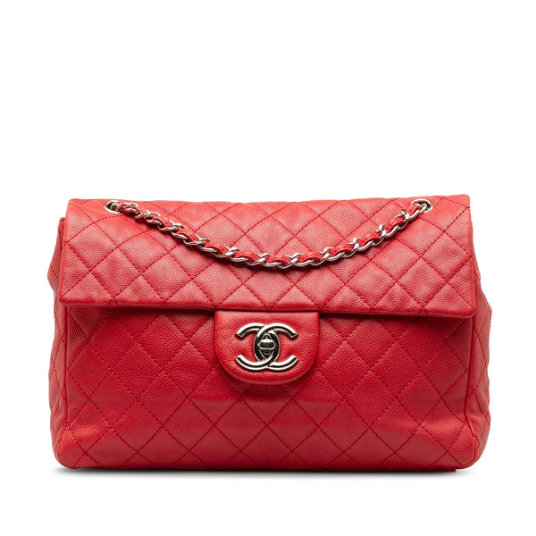 Chanel Maxi Caviar Soft Flap Bag (SHG-CWzo1H)