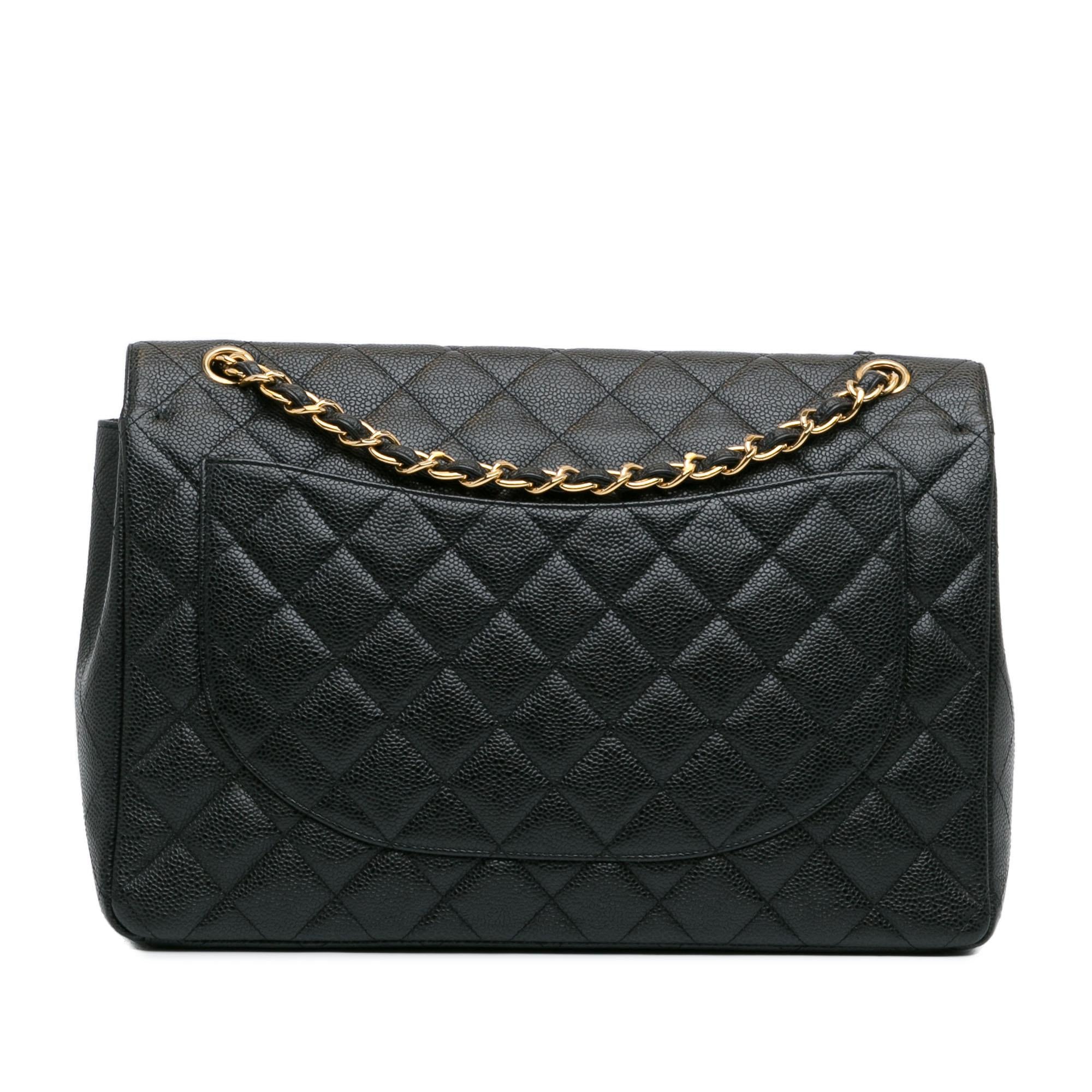 Chanel Maxi Classic Caviar Double Flap (SHG-LTyf3Q)
