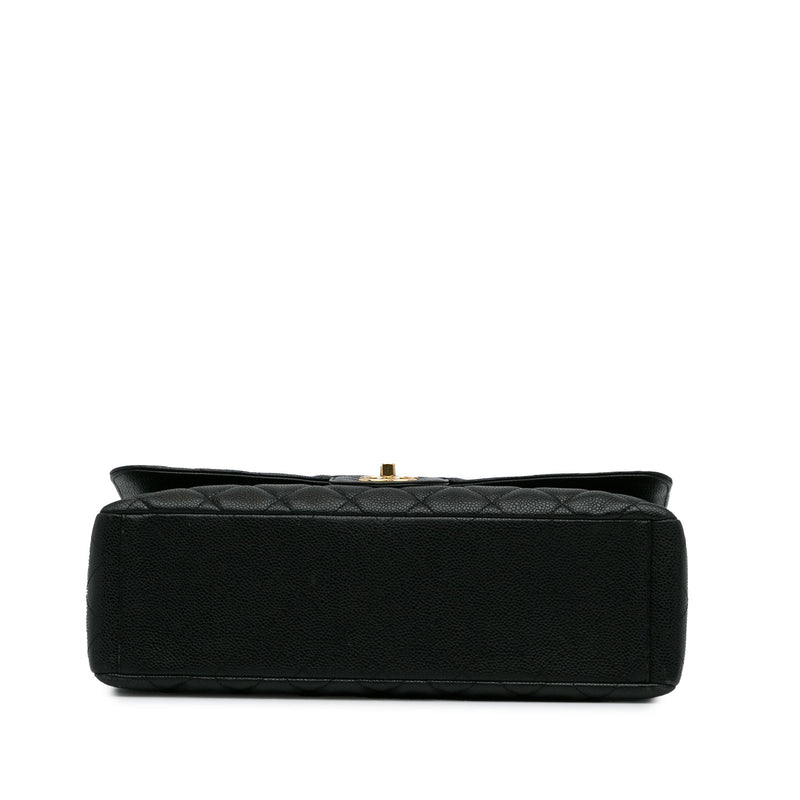 Chanel Maxi Classic Caviar Single Flap Bag (SHG-MTMiOb)