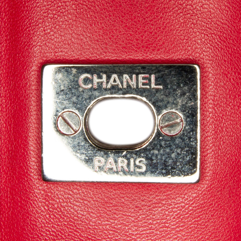 Chanel Maxi Classic Lambskin Single Flap (SHG-xV8Ciu)