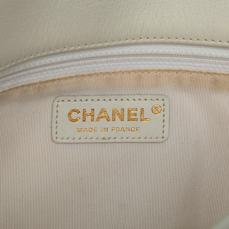 Chanel Medium Braided Lambskin Boy (SHG-6OVxYi)