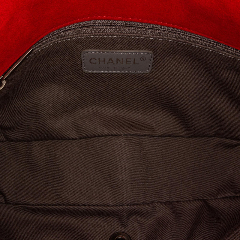 Chanel Medium CC Matelasse Shouder Bag (SHG-dZQ6np)