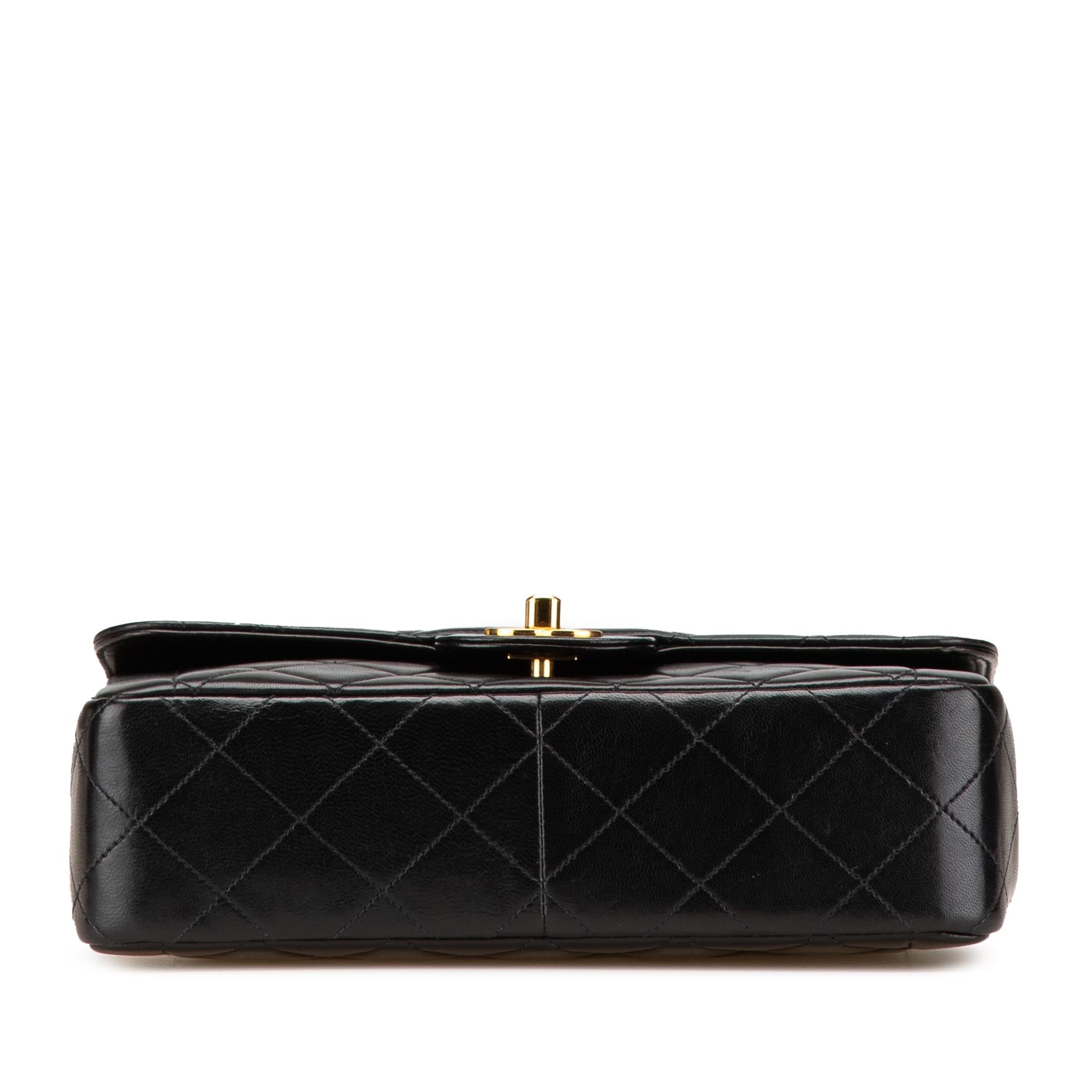 Chanel Medium CC Quilted Lambskin Border Single Flap