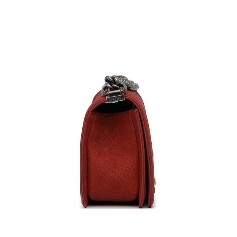 Chanel Medium Caviar Boy Flap Bag (SHG-KrBQ6Q)