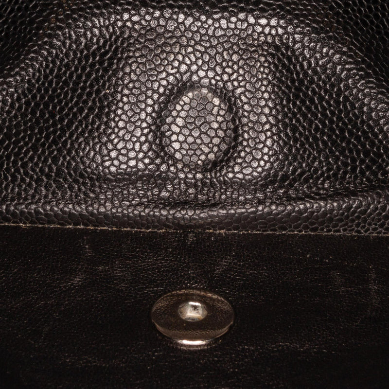 Chanel Medium Classic Caviar Double Flap (SHG-aR0s8D)