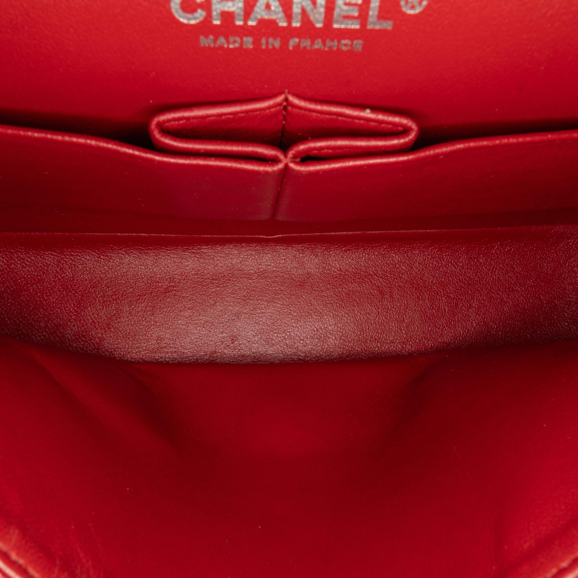 Chanel Medium Classic Chevron Caviar Double Flap