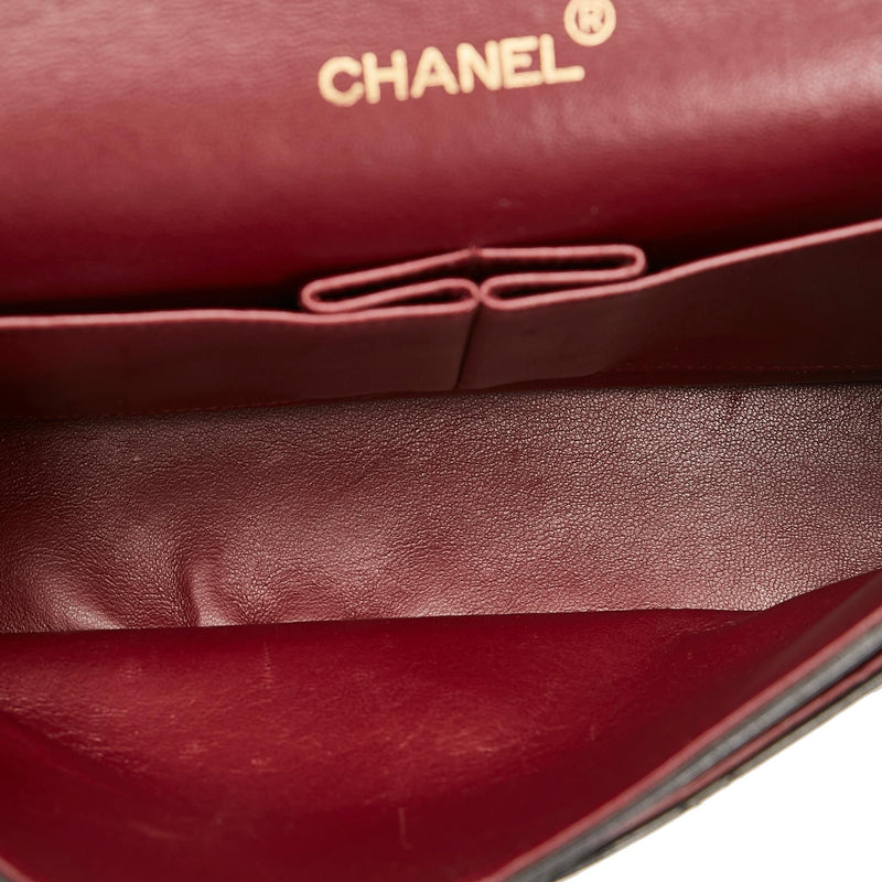 Chanel Medium Classic Lambskin Double Flap (SHG-Vy6wu2)