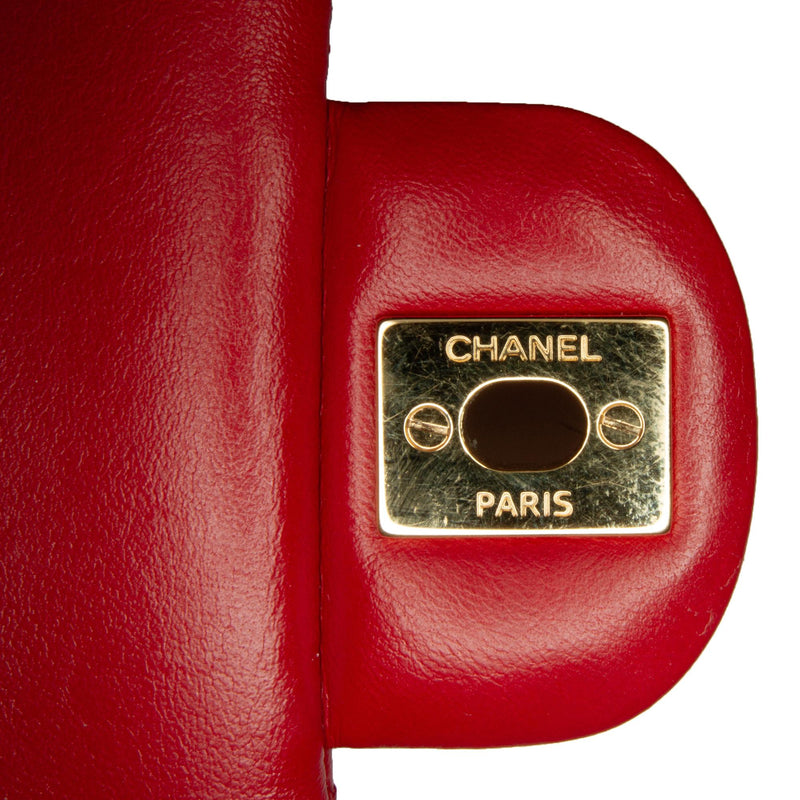 Chanel Medium Classic Lambskin Double Flap (SHG-gYfL1h)