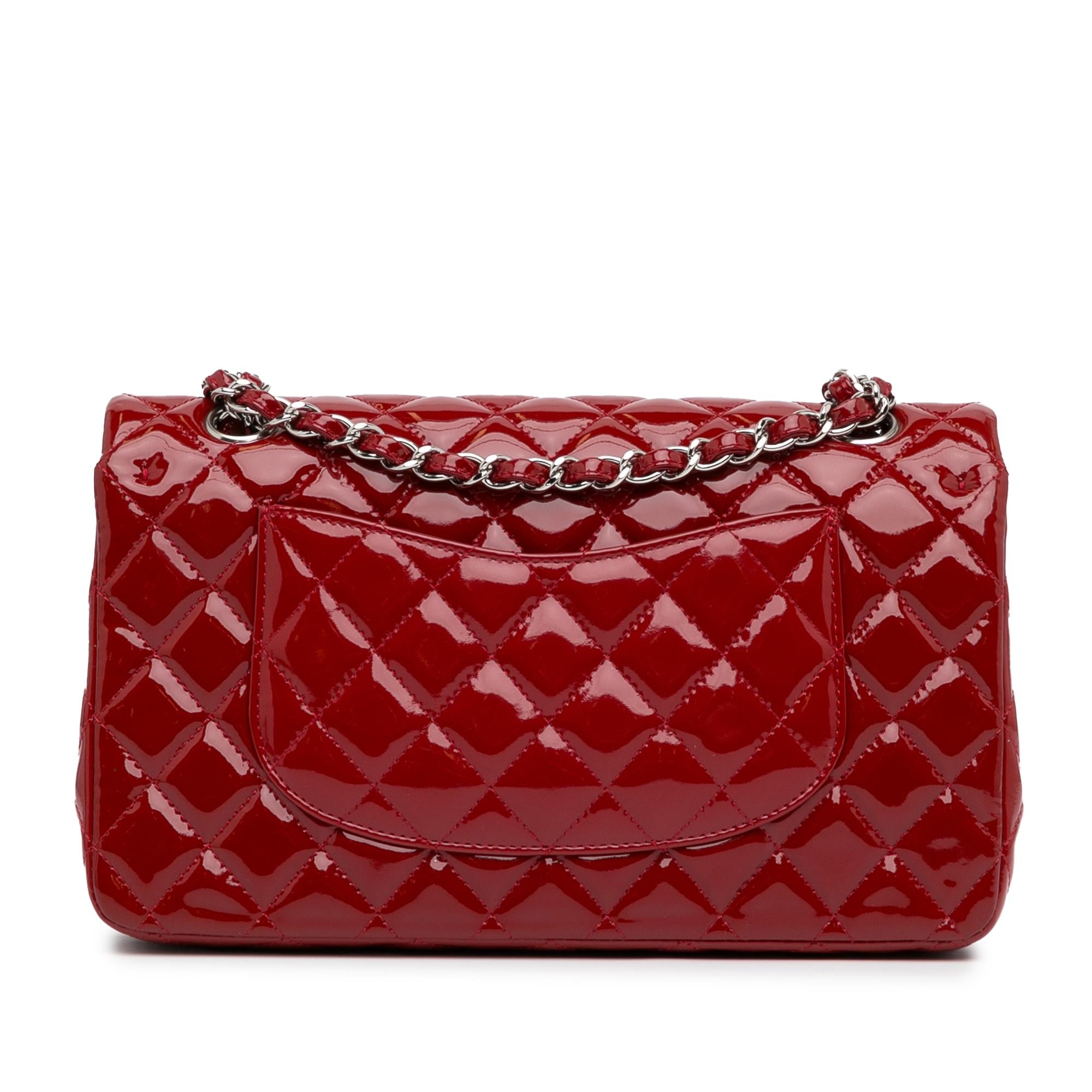 Chanel Medium Classic Patent Double Flap (SHG-aWKJWo)