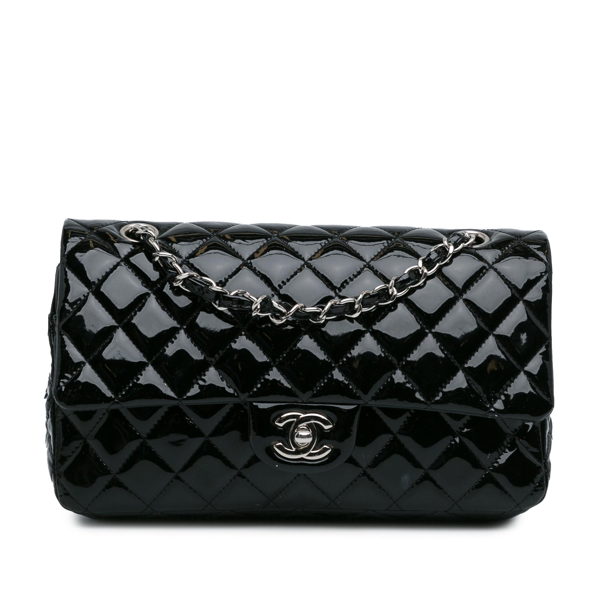 Chanel Medium Classic Patent Double Flap (SHG-RxvttZ)