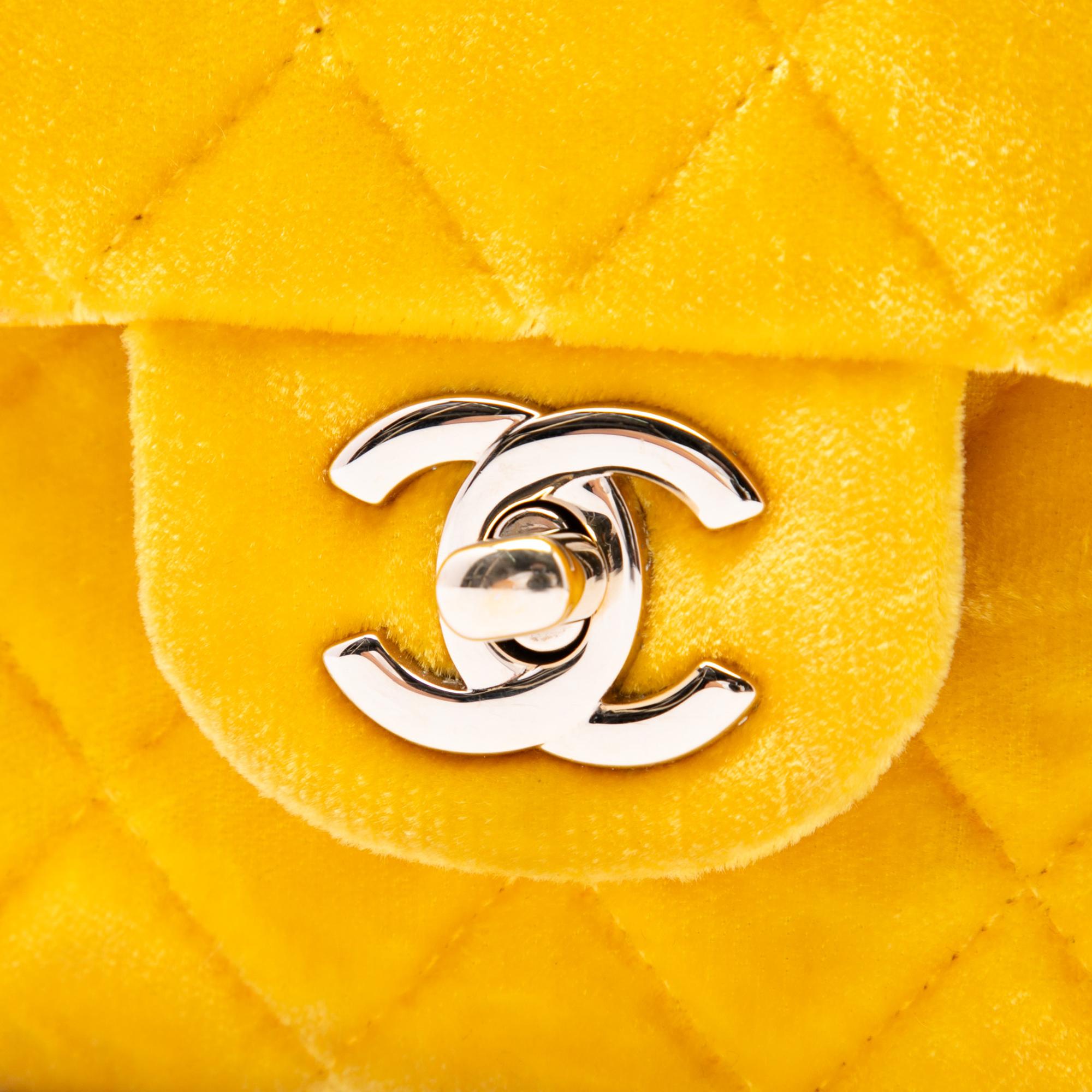 Chanel Medium Classic Velvet Double Flap
