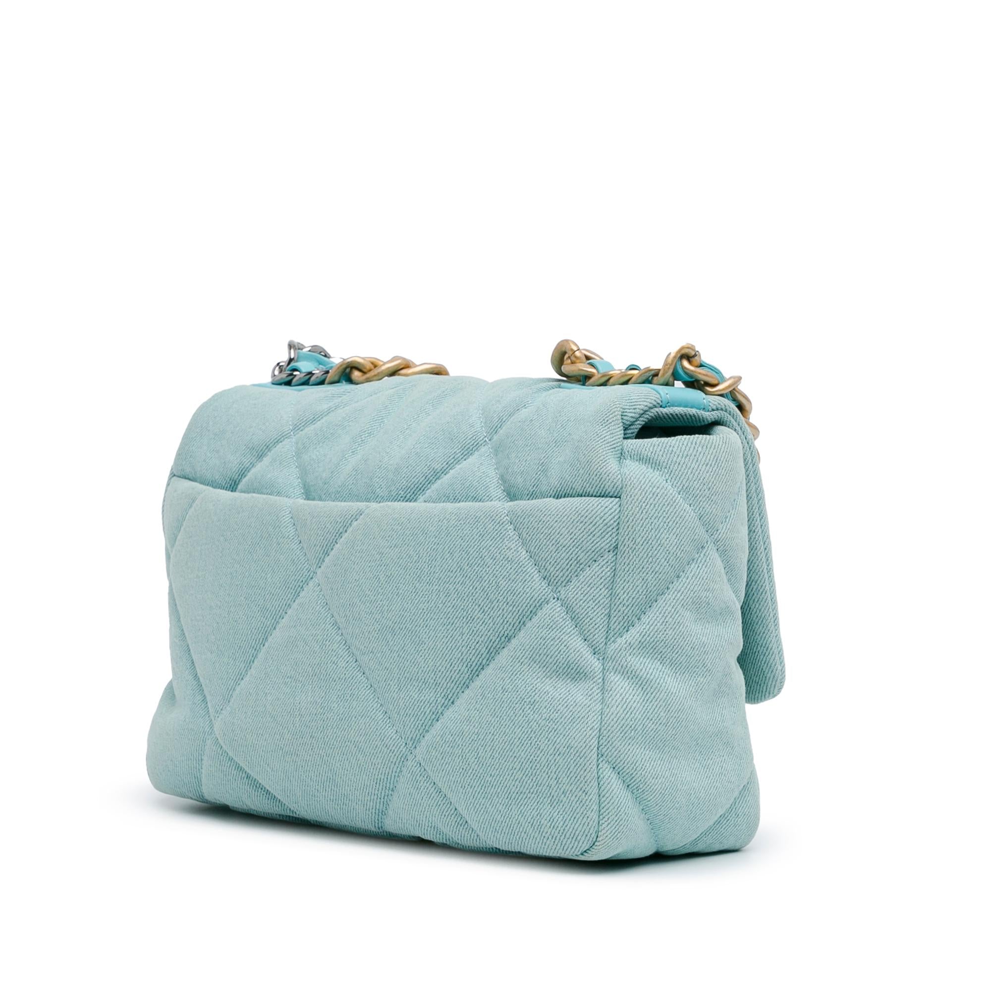 Chanel Medium Denim 19 Flap Bag (SHG-eoEooV)