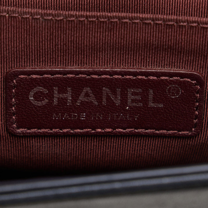 Chanel Medium Woven Lambskin Boy Flap (SHG-FyfyN3)