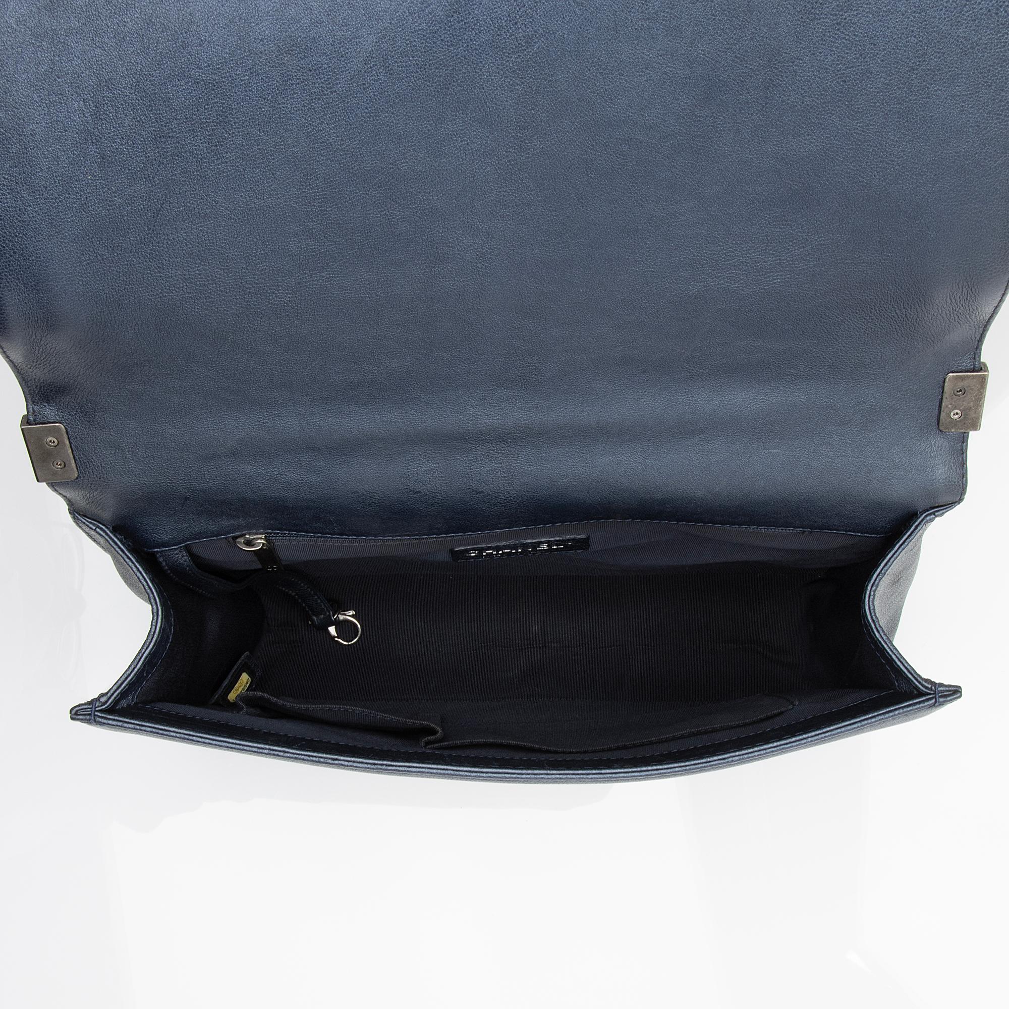 Chanel Metallic Calfskin Large Boy Bag (SHF-23341)