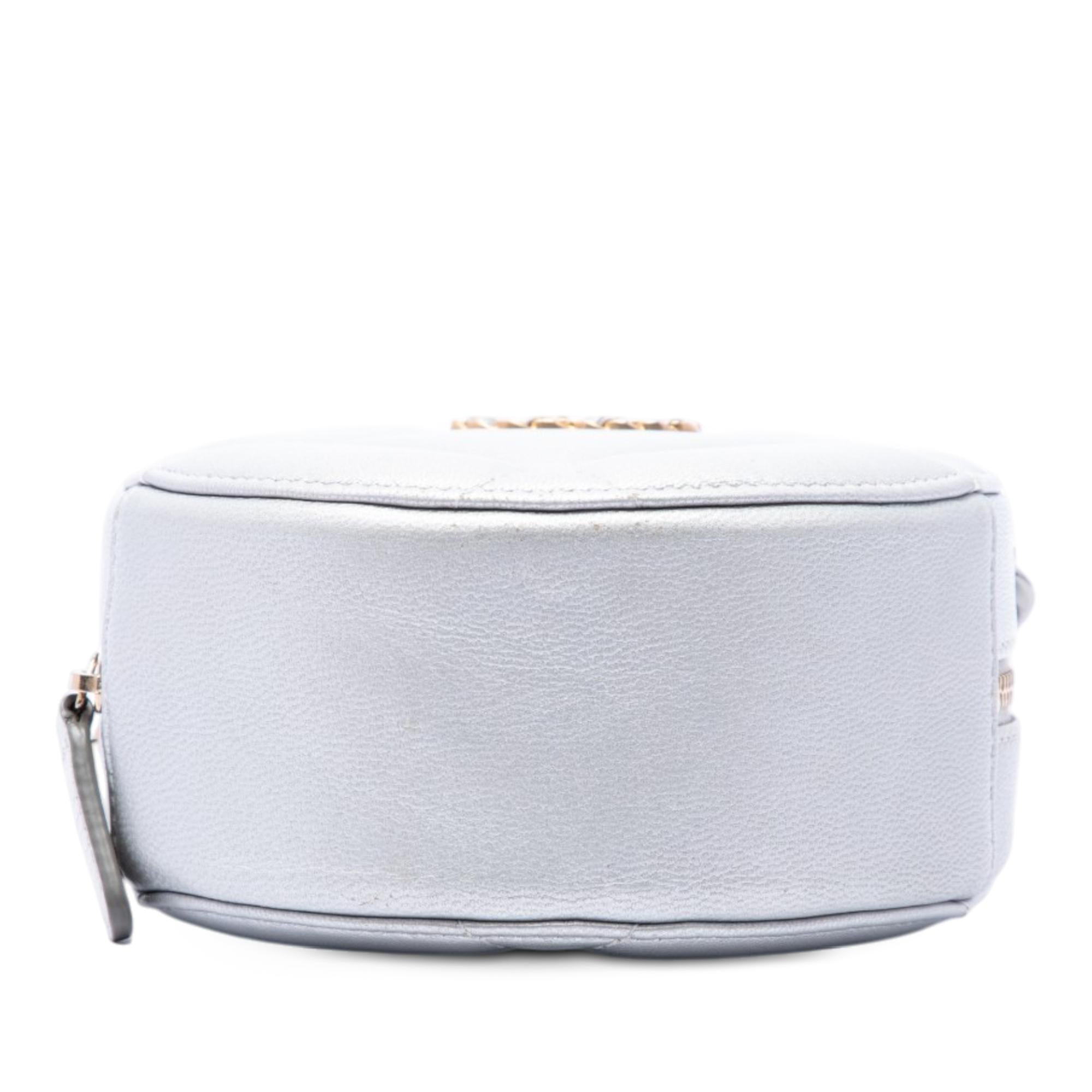 Chanel Metallic Lambskin 19 Round Clutch with Chain