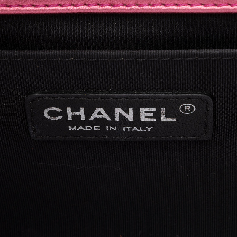 Chanel Metallic Patent Leather Old Medium Boy Bag (SHF-4CHT2N)