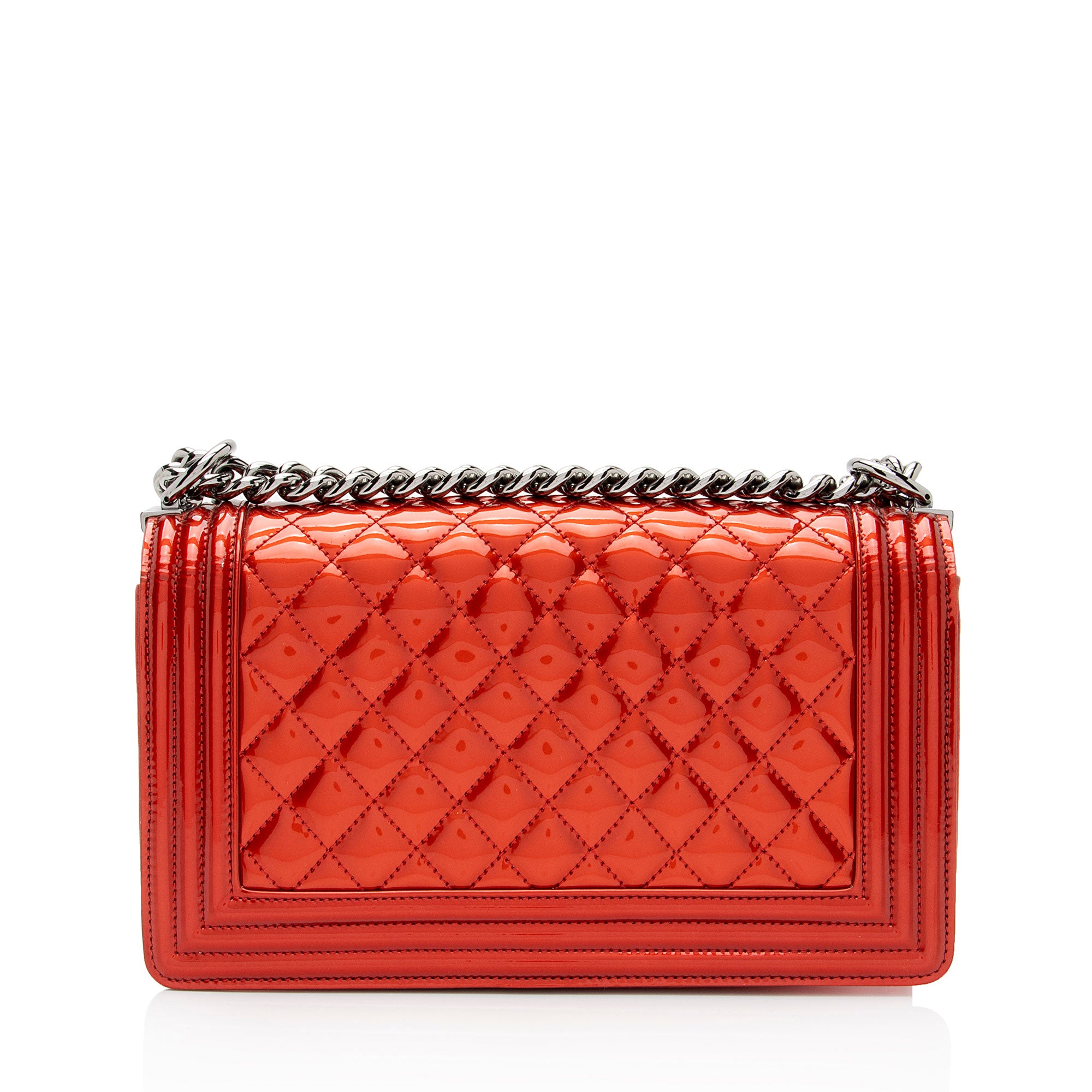 Chanel Metallic Patent Leather Old Medium Boy Bag (SHF-Gxw2JA)