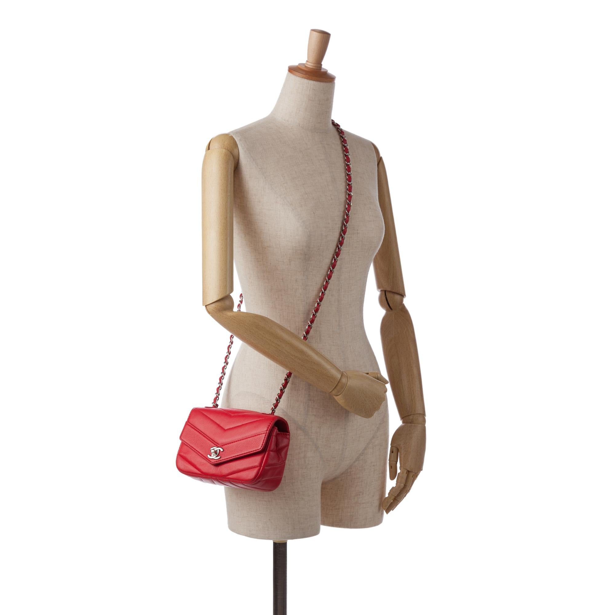 Chanel Mini Caviar Chevron Data Center Envelope Flap Bag (SHG-xIRjR6)