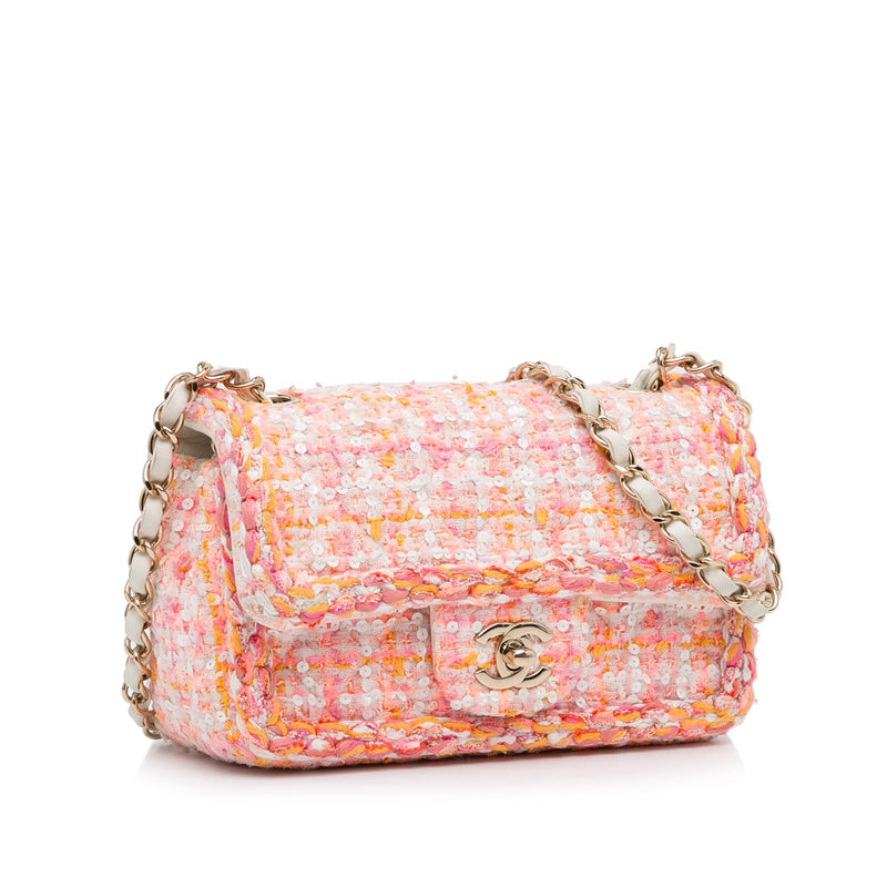 Chanel Vintage Pink Tweed Medium Classic Soft Pink Flap Bag