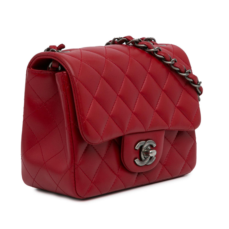 Chanel Mini Classic Lambskin Square Flap (SHG-Y5MHW4)