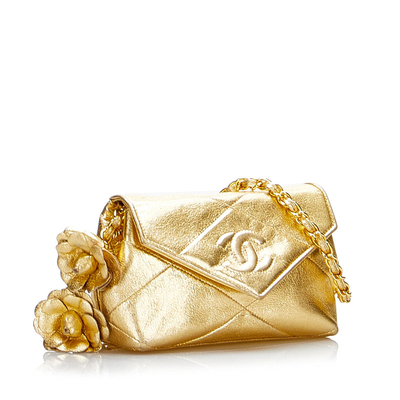 Chanel Camellia Chain Flap Clutch Quilted Lambskin