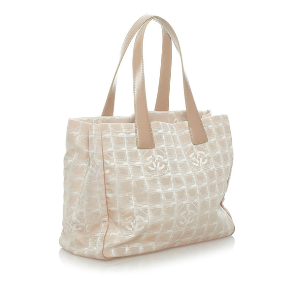 Chanel New Travel Line Nylon Tote Bag (SHG-33614) – LuxeDH