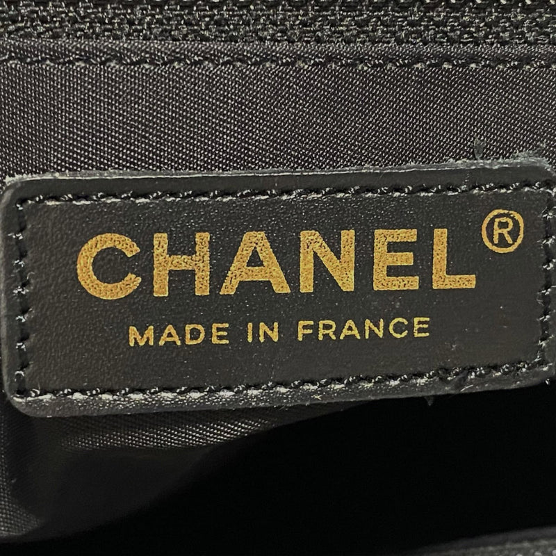 Chanel New Travel Line Tote (SHG-e9VRGA)
